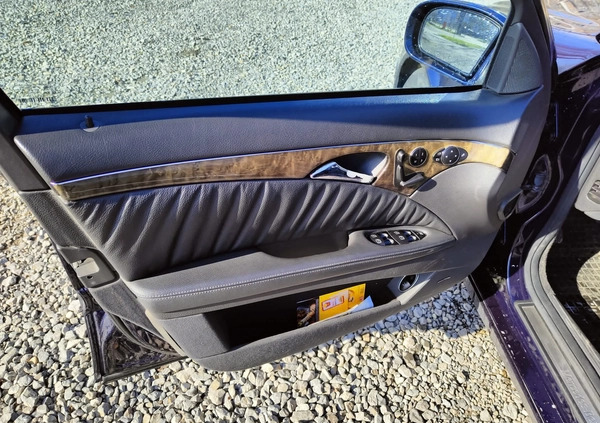 Mercedes-Benz Klasa E cena 18000 przebieg: 315000, rok produkcji 2006 z Otwock małe 92